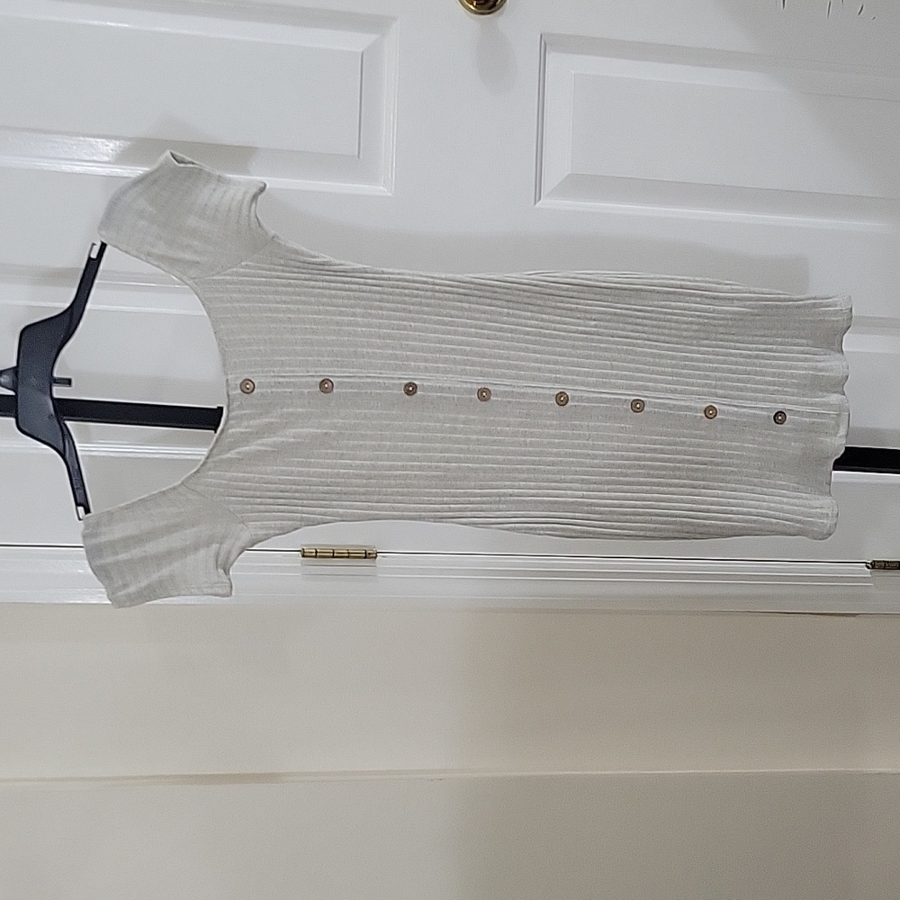 Windsor Short Sleeve Dress- Size M